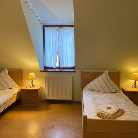 Rittergut Nickelsdorf Hotel Exterior photo